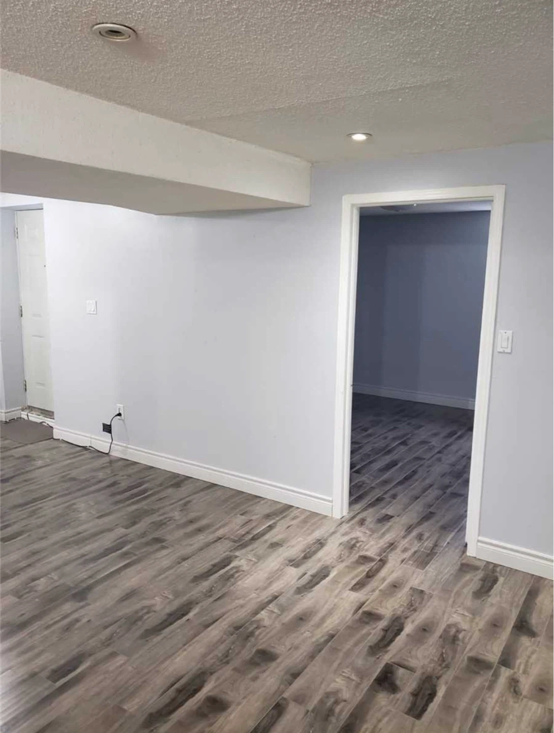 2 bedroom basement apartment rental - photo 2