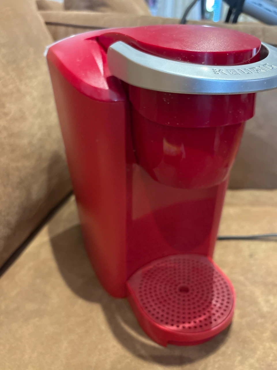 Red Keurig Single Serve Coffee Maker - photo 2