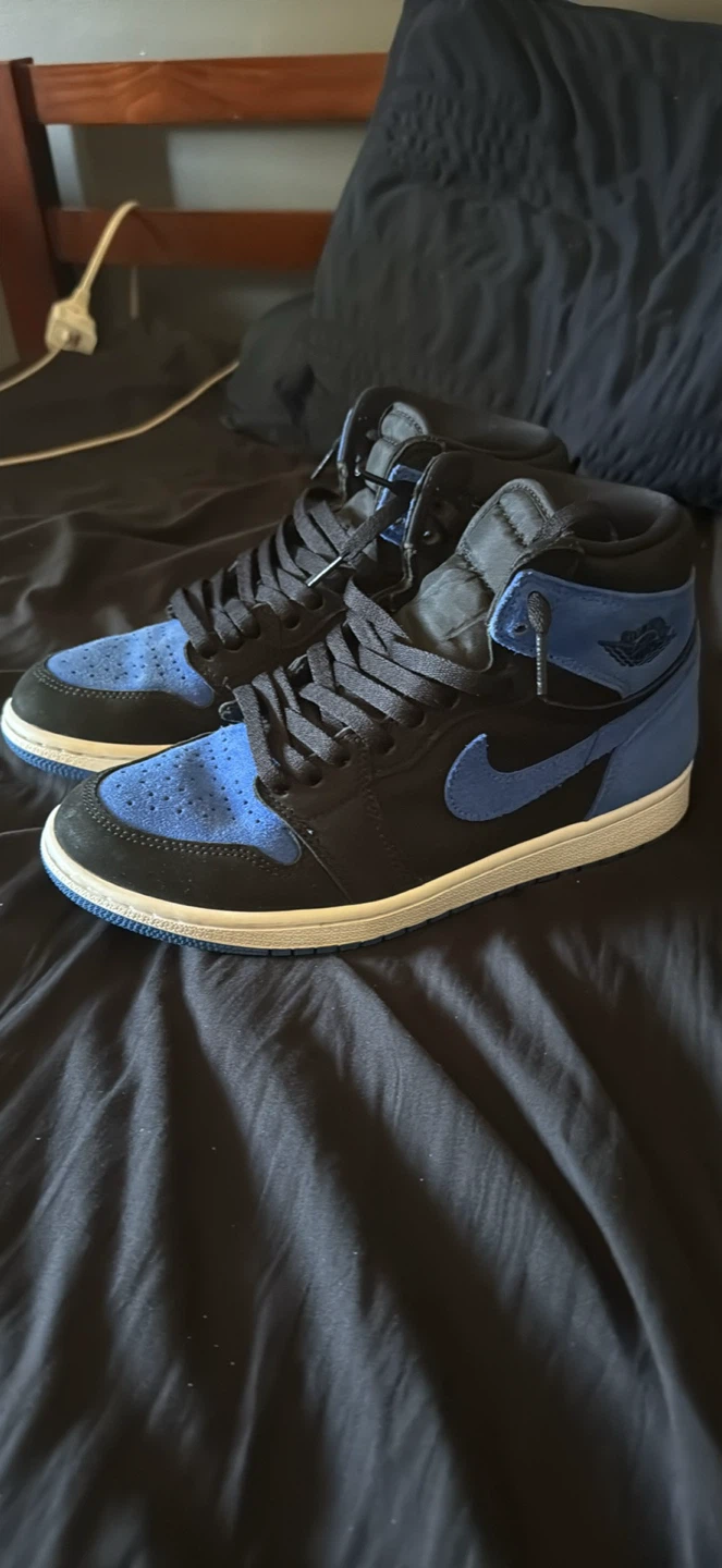 Nike Air Jordan 1 Retro High OG Black/Royal Blue - photo 4