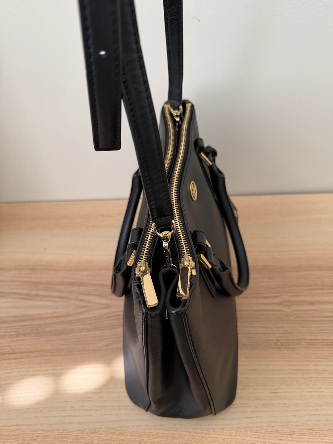 Tory Burch Black Satchel Handbag - photo 3