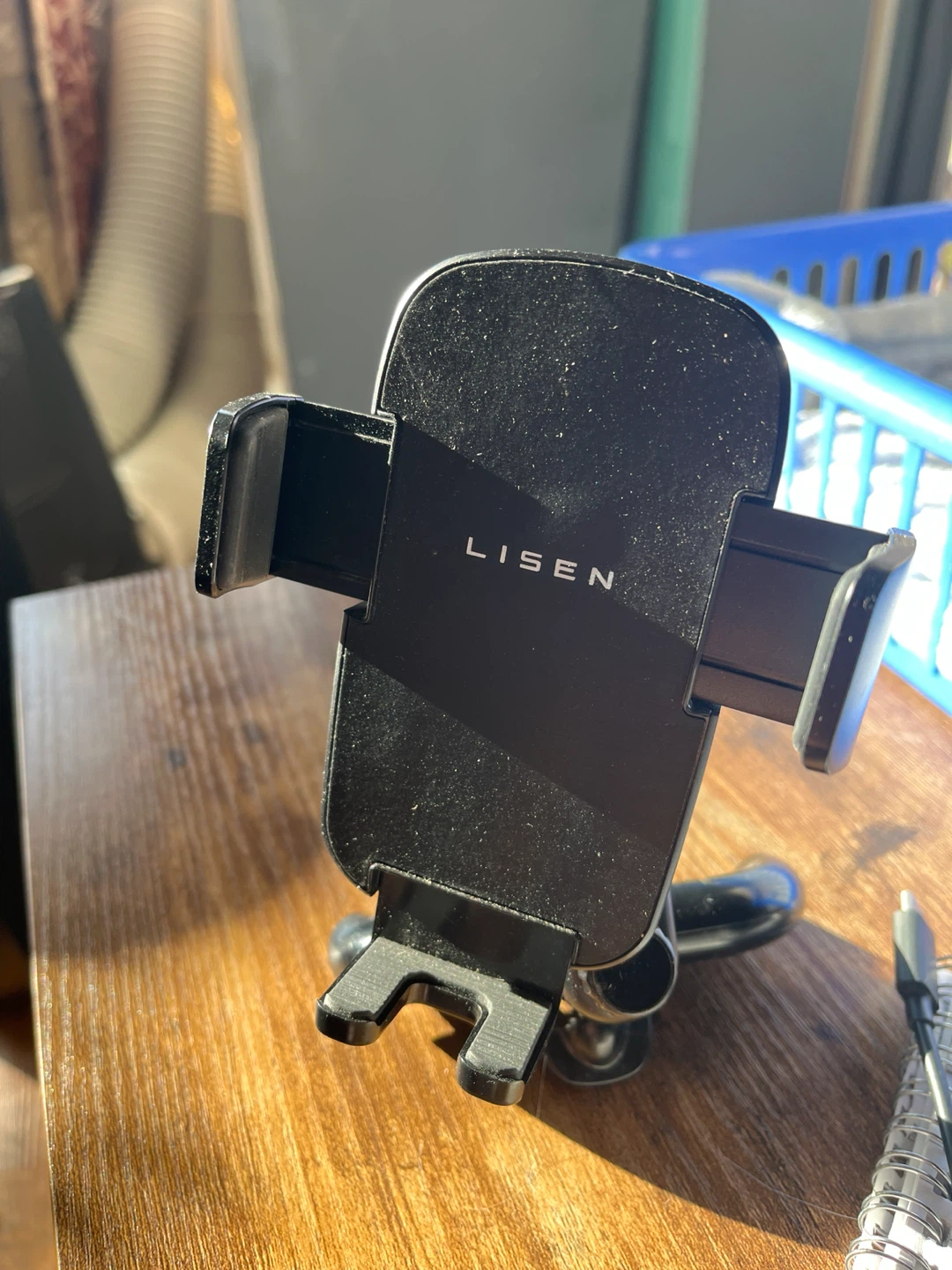 LISEN Car Phone Mount