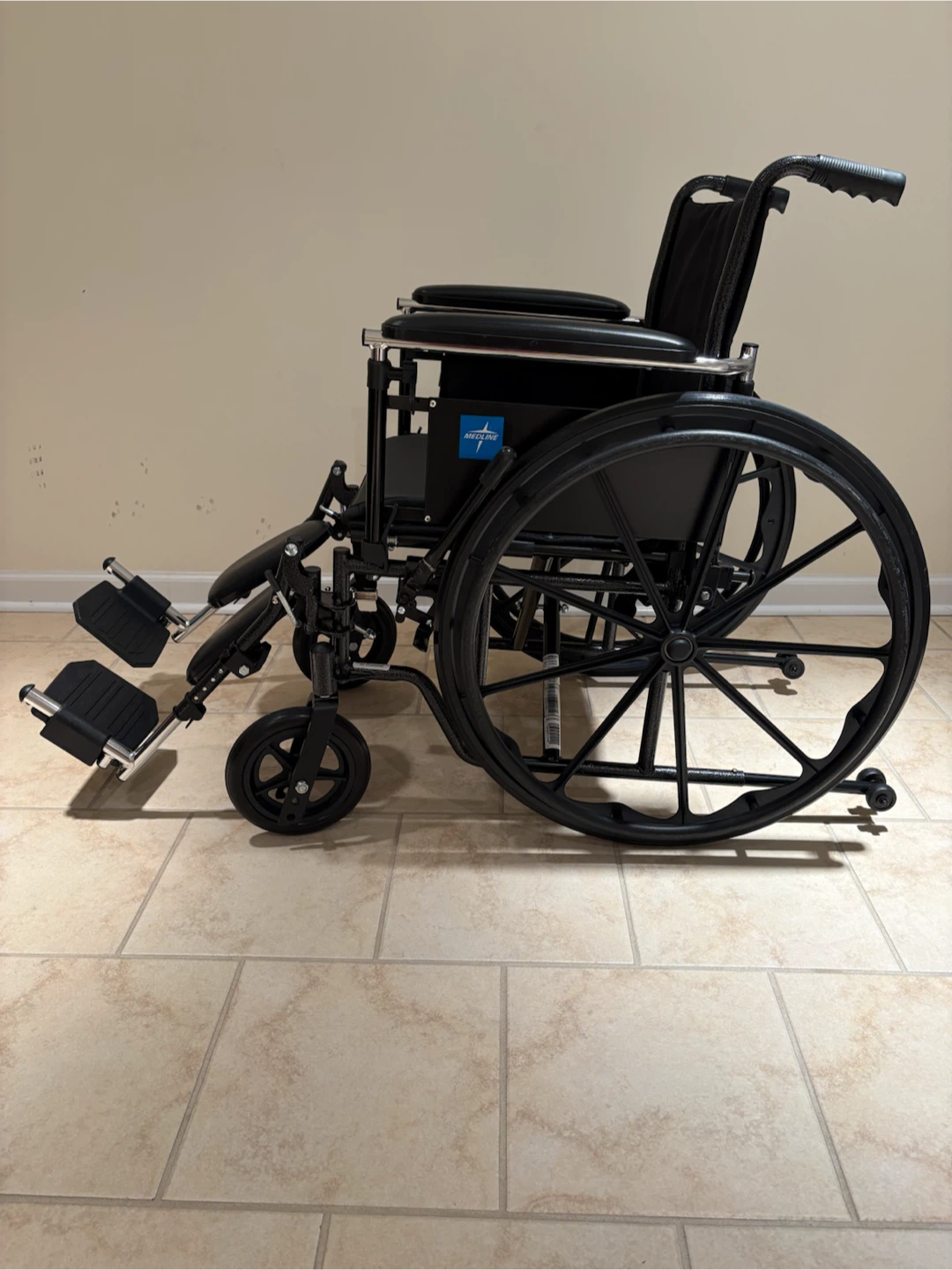 Medline Folding Wheelchair - photo 4