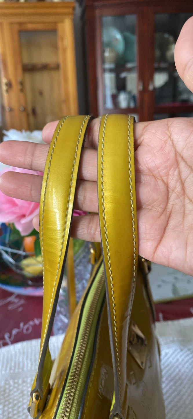 Yellow MCM Logo Embossed Handbag - photo 2