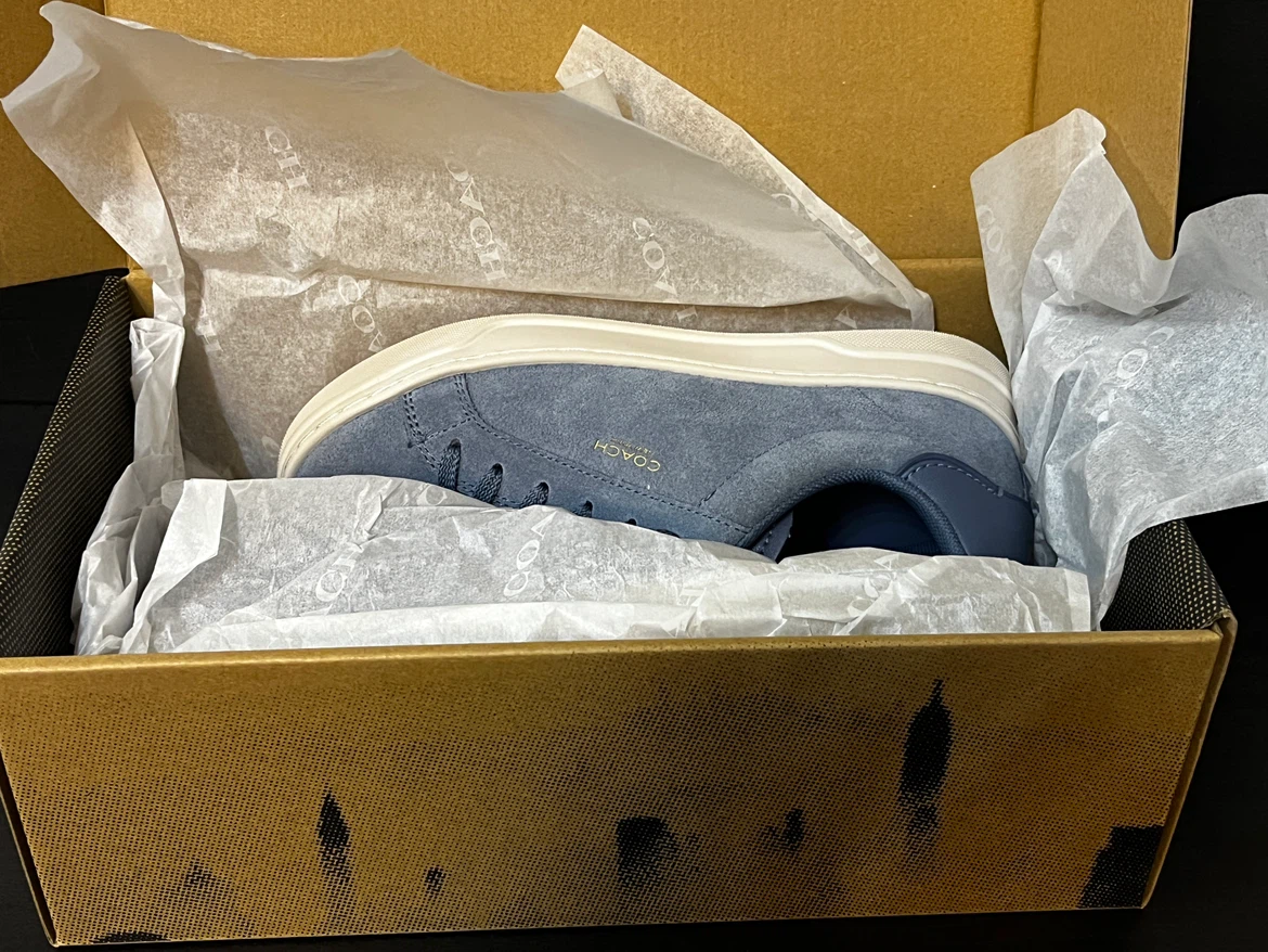 NWT - Coach blue suede sneakers - photo 4