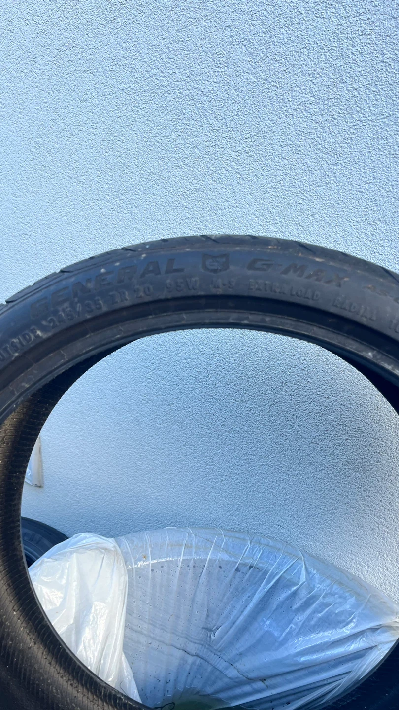 General G-Max Radial Tubeless 245/35 ZR 20 snow tires - photo 2