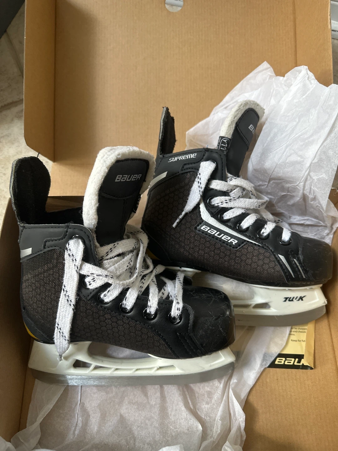 Bauer Supreme One.4 Youth Skates Size 12