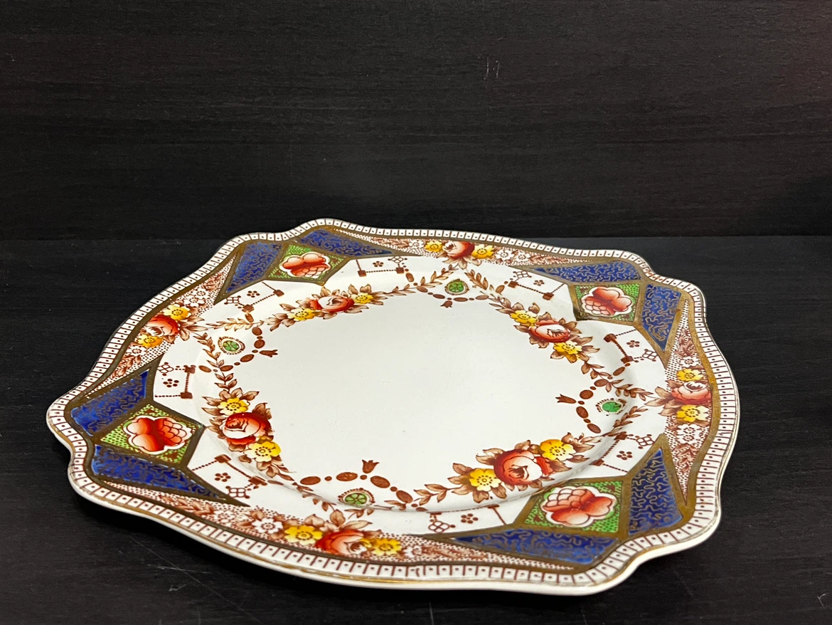 Royal Staffordshire A.J. Wilkinson Porcelain Plate - photo 2