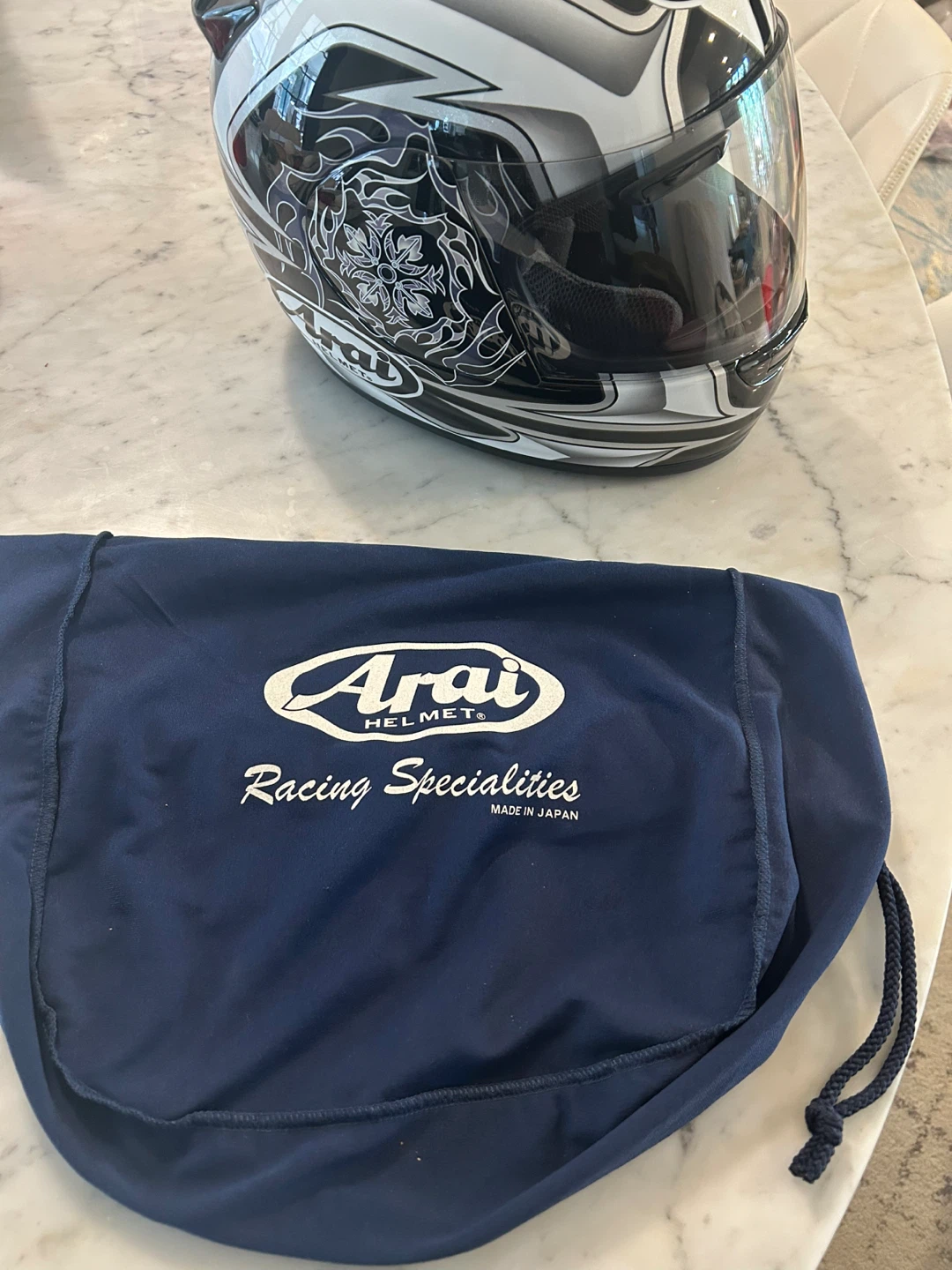 Arai Vector Motorcycle Helmet - photo 5