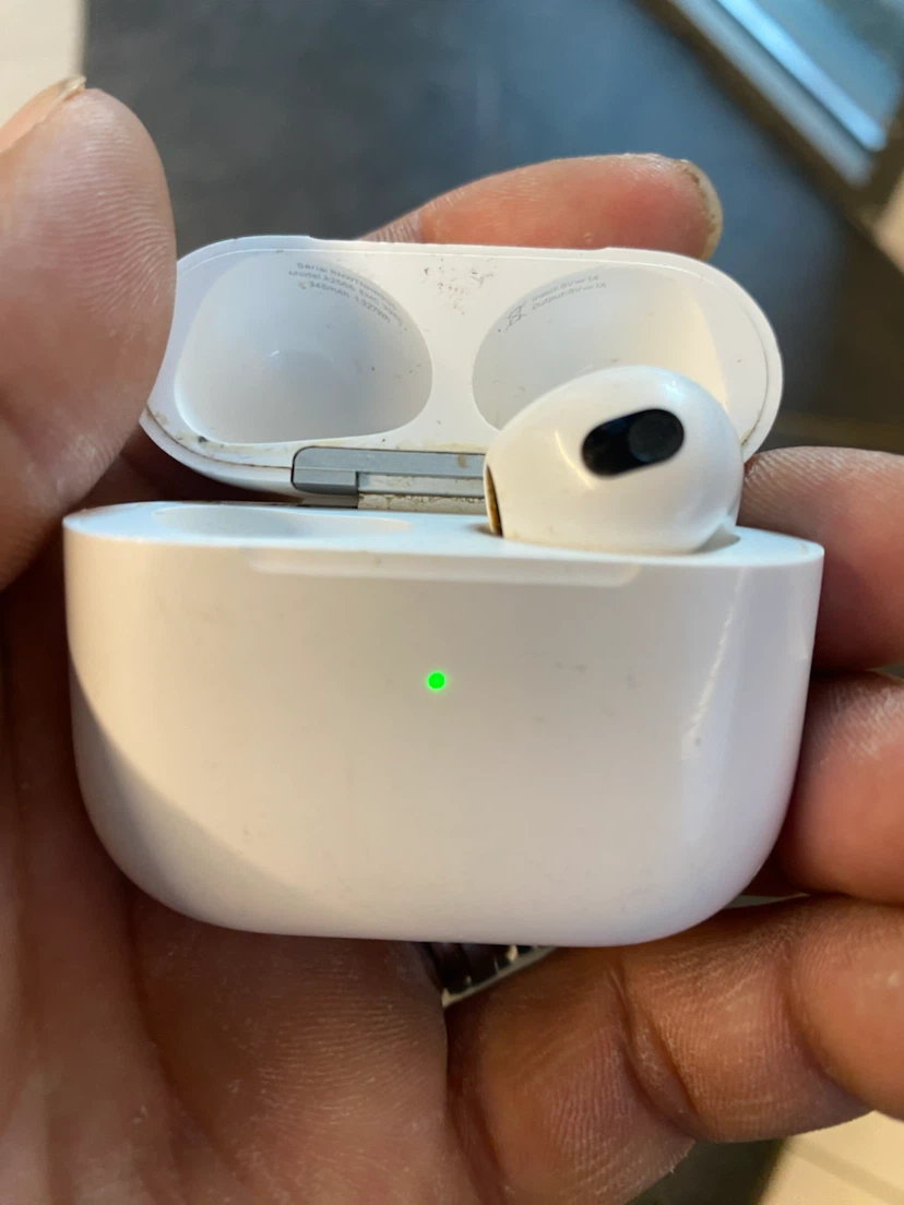 Apple AirPods 3rd Generation left AirPod & case