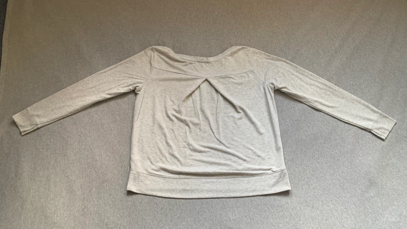George Long Sleeve Knit Top - Size XL - photo 2