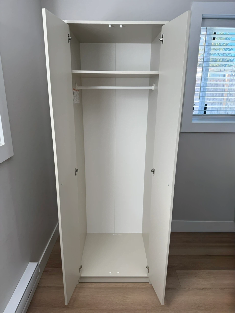 ⭐︎Good condition⭐︎IKEA White Wardrobe - photo 2
