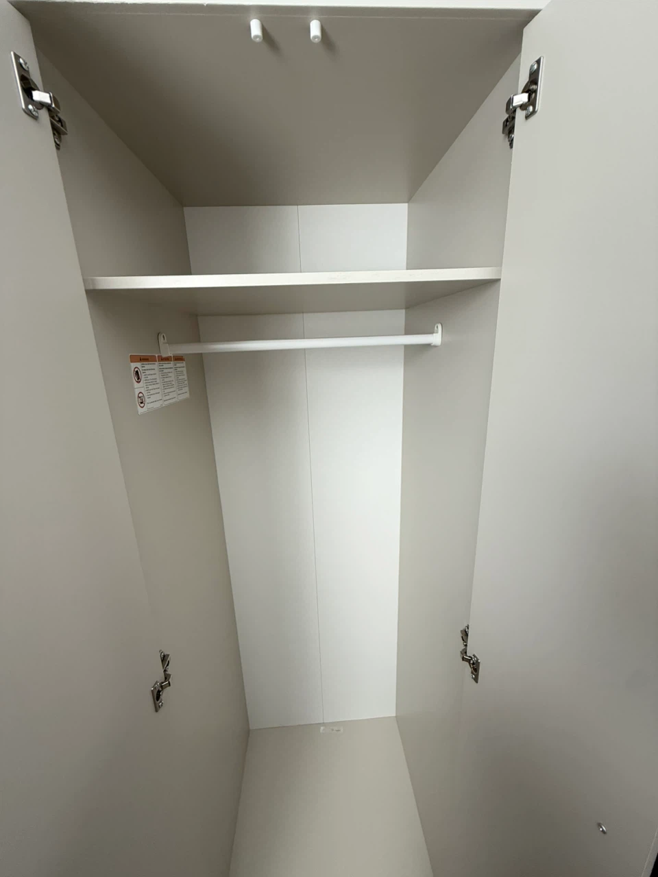 ⭐︎Good condition⭐︎IKEA White Wardrobe - photo 3