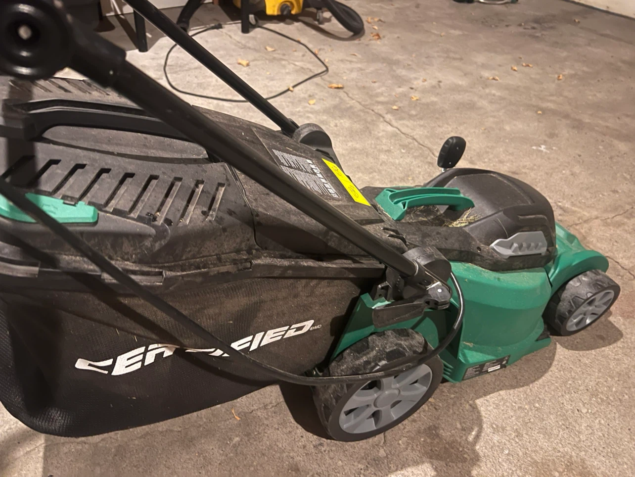 Certified Electric Lawn Mower