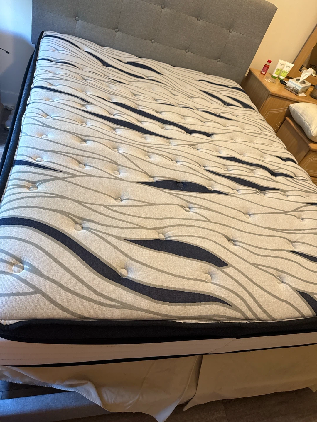 Queen Size Tufted Mattress