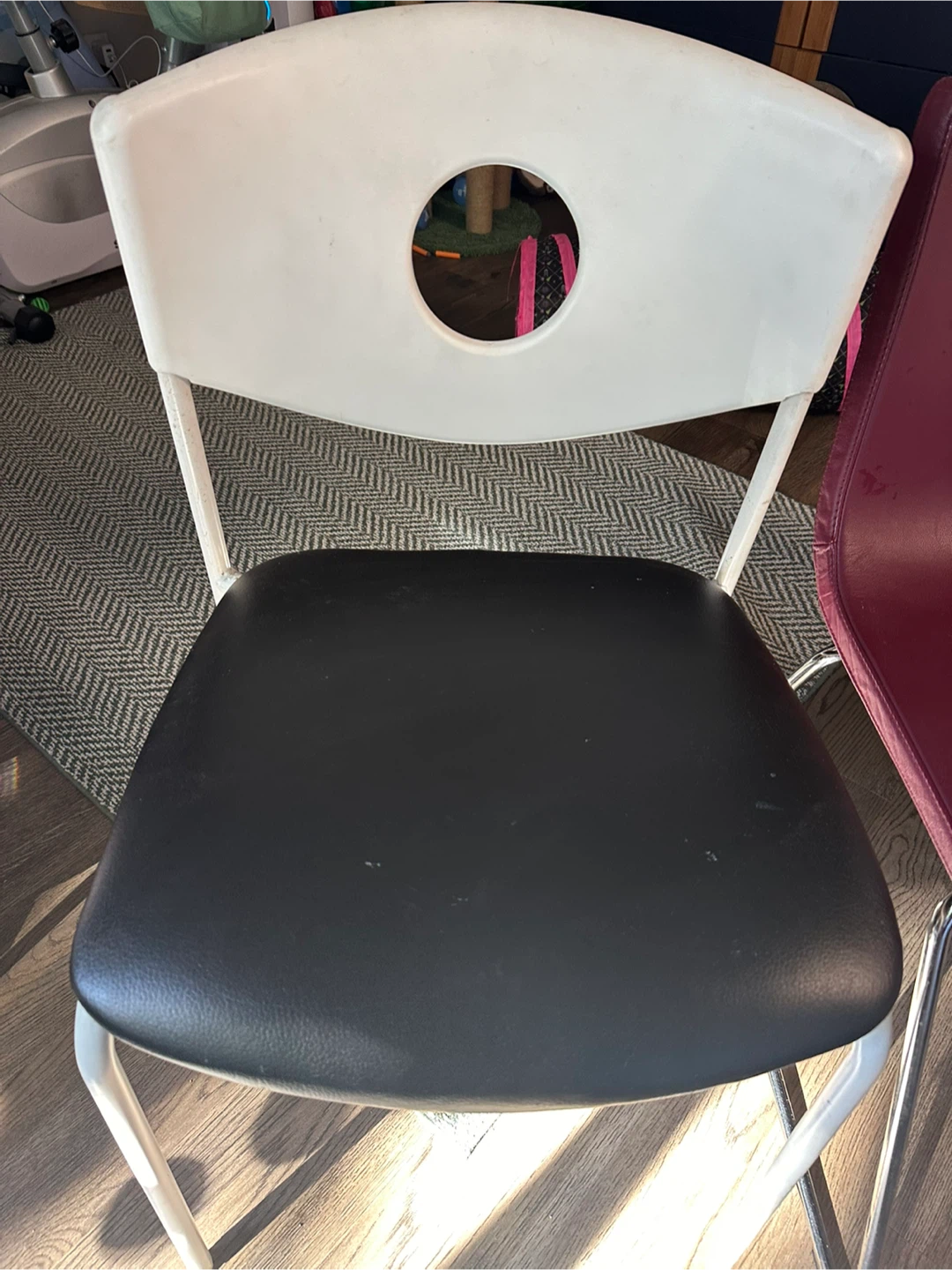Modern burgundy and white side chairs - photo 3