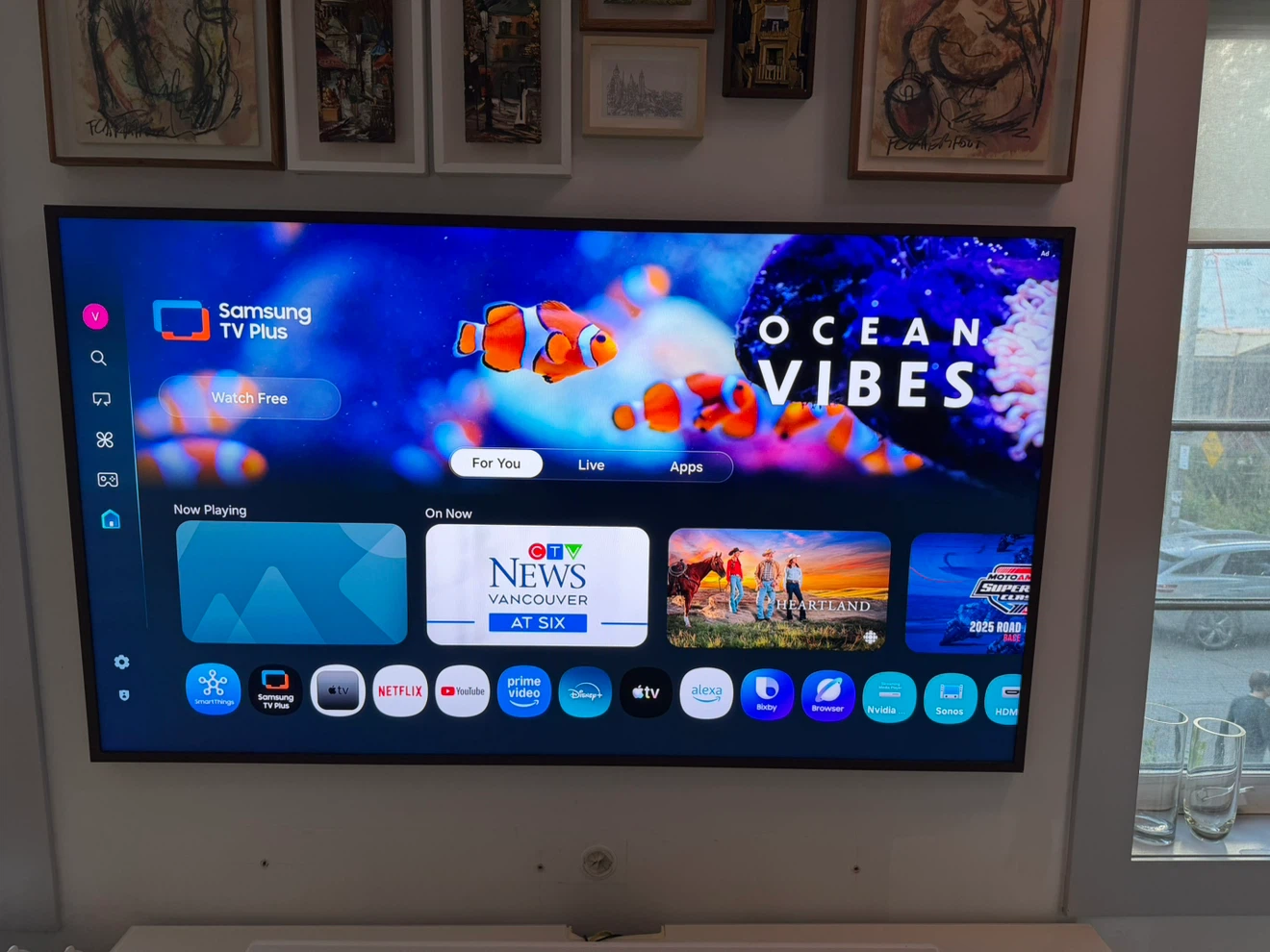 [Moving Sale] Samsung 75" The Frame QLED 4K TV (2024) - photo 3