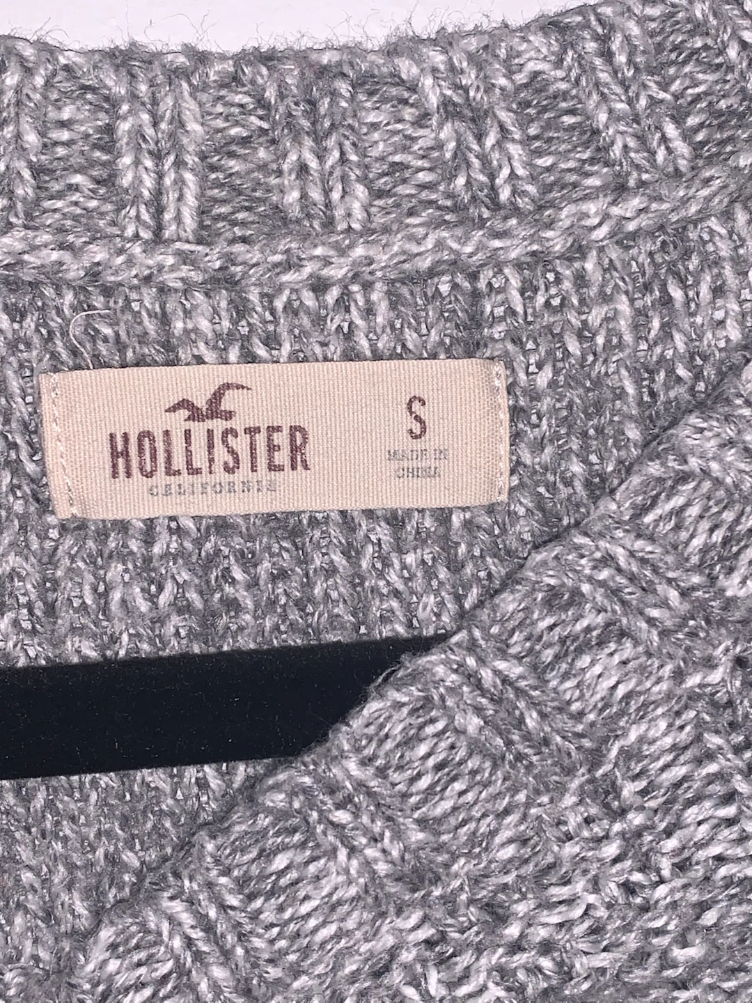Hollister Gray Knit Sweater - photo 4