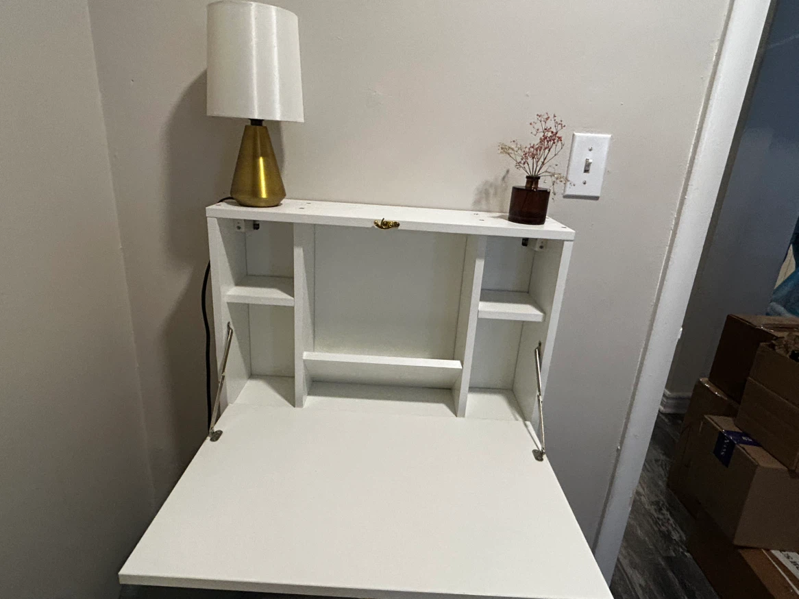 White Wall-Mounted Floating Desk