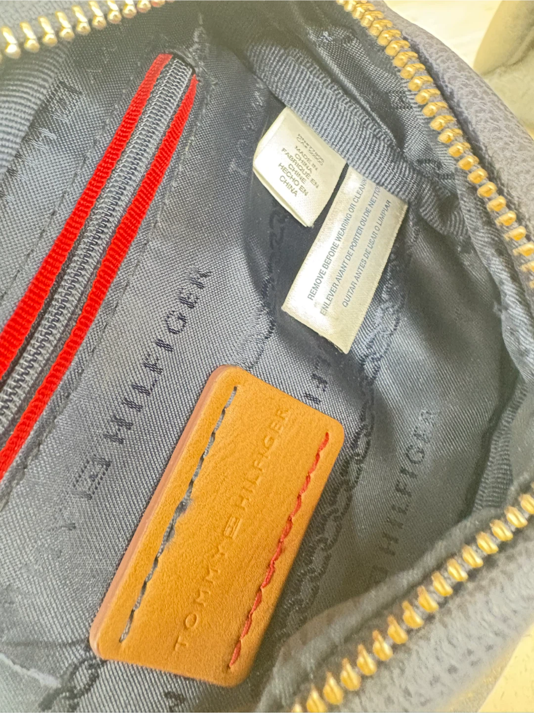 Tommy Hilfiger navy belt bag - photo 2