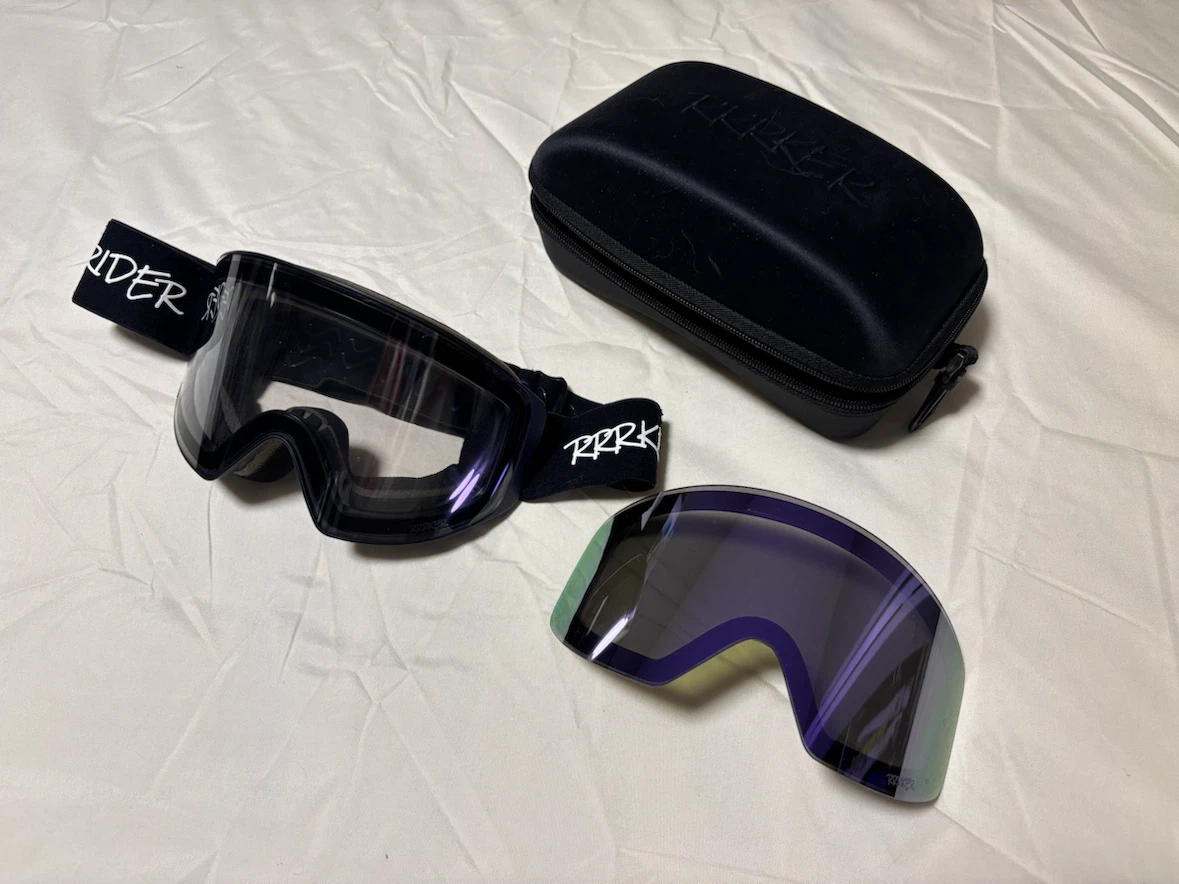 Magnetic Ski / Snowboard Goggles with Case