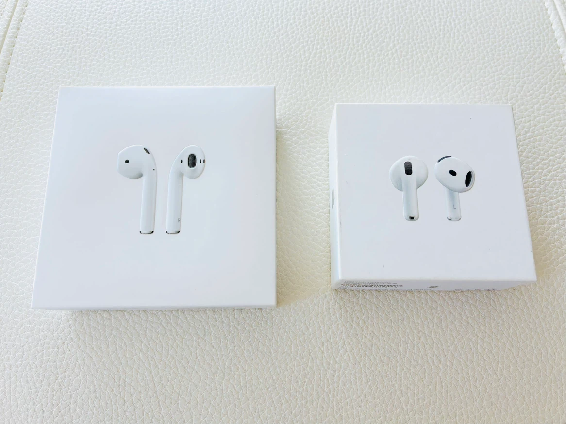 AirPods 2nd & 4th boxes - photo 2