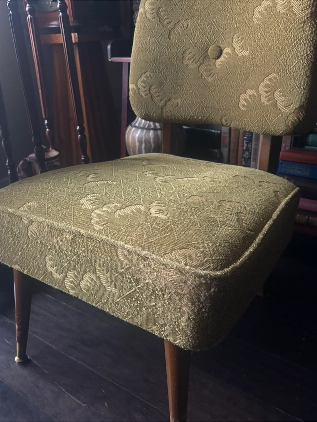 Mid-Century Modern Upholstered Chair - photo 4
