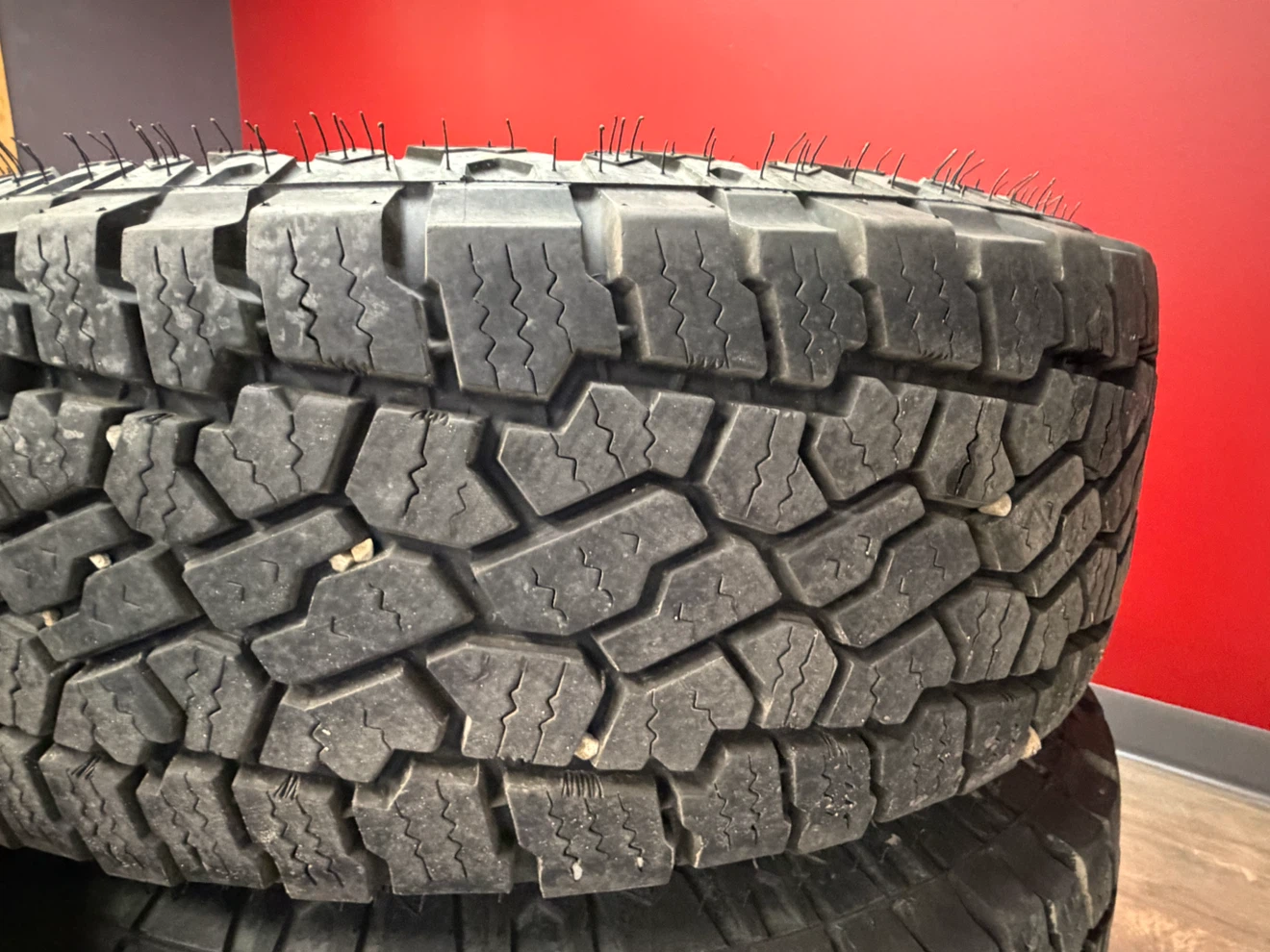 Motomaster X-Trail A/T Tires with Nissan Rims - photo 3