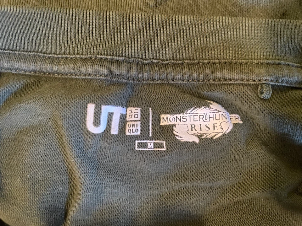 UNIQLO x Monster Hunter Rise UT T-Shirt – Size M - photo 3