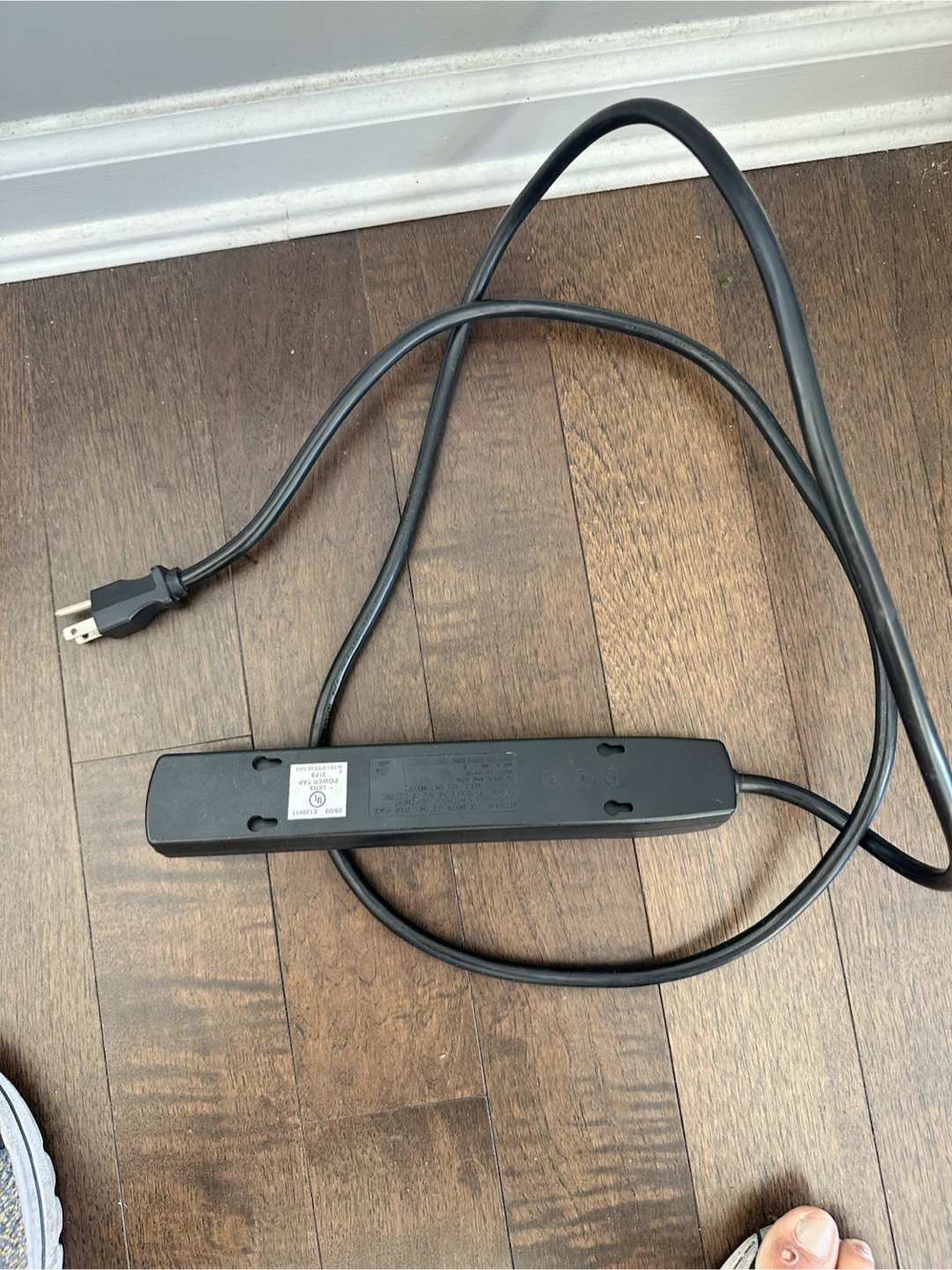 PerfectMicro 6-Outlet Power Bar - photo 2
