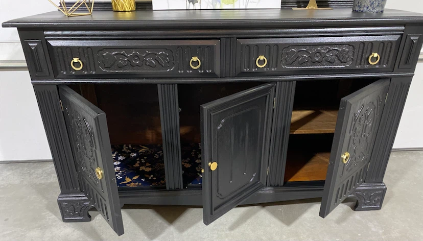 Vintage Circa 1900’s Solid Oak carved sideboard Black & Gold - photo 3
