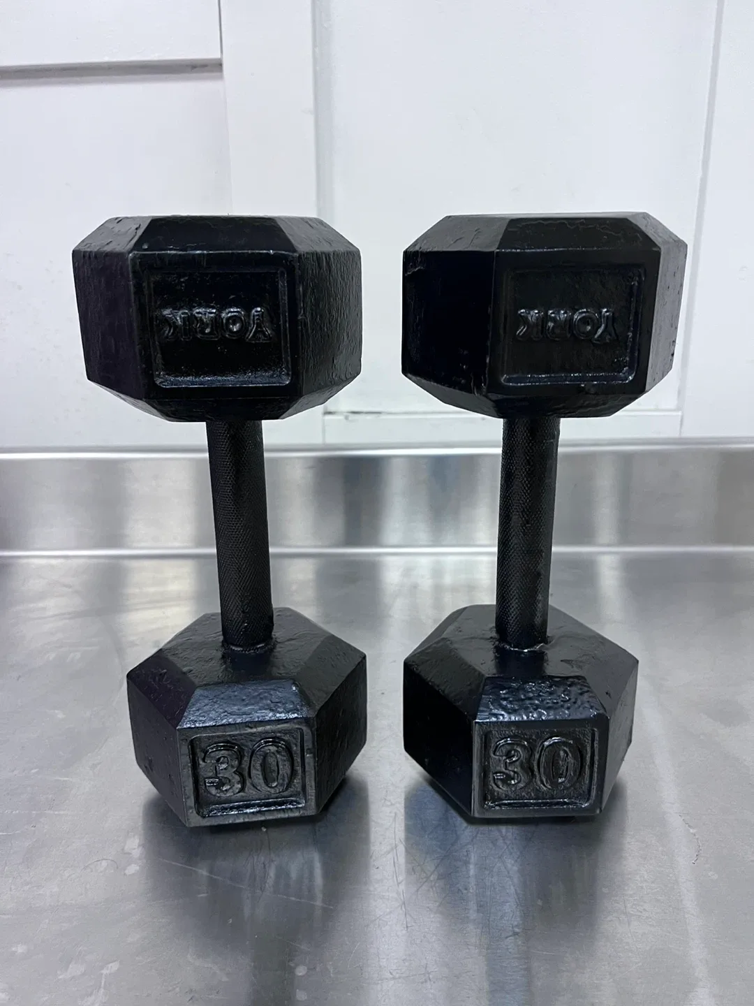 York 30lb Hex Dumbbells Set - photo 2