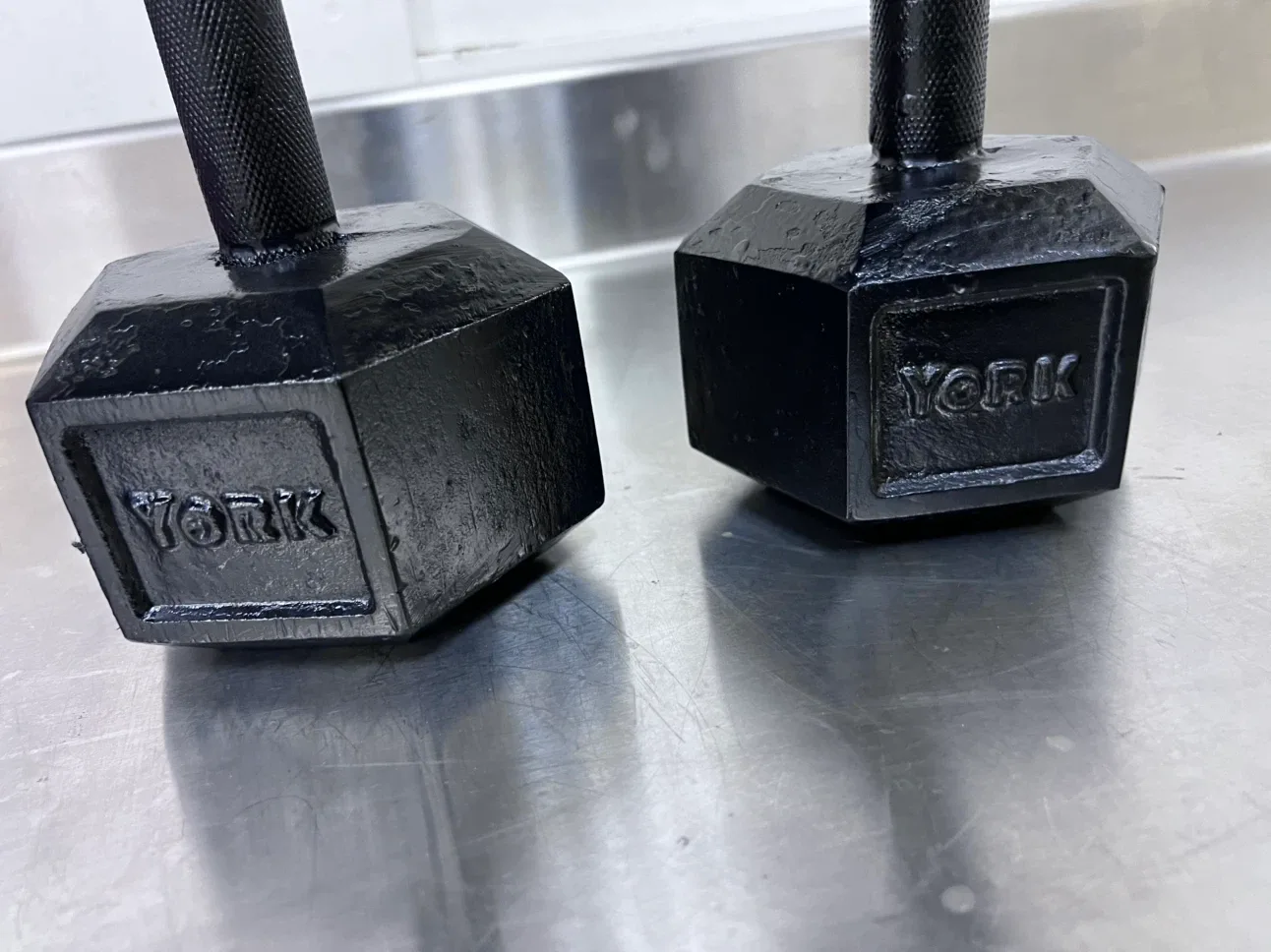 York 30lb Hex Dumbbells Set - photo 5