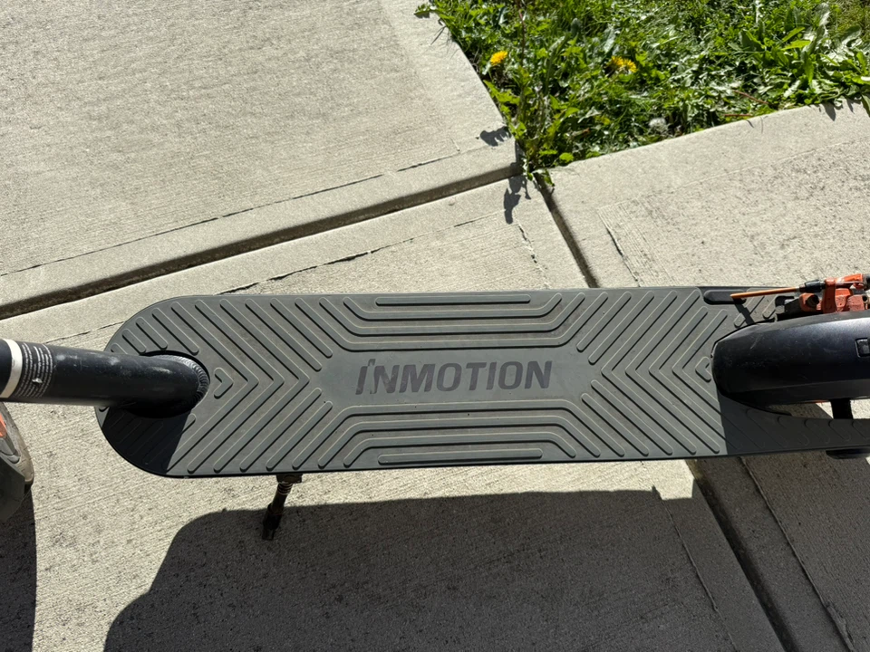 Inmotion electric scooter - photo 3