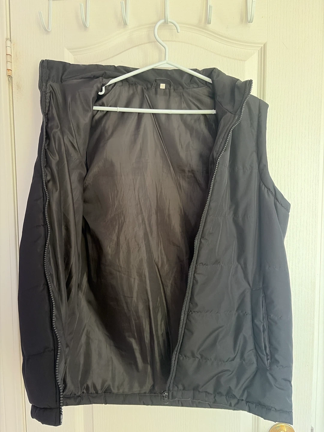 Black Puffer Vest - photo 3