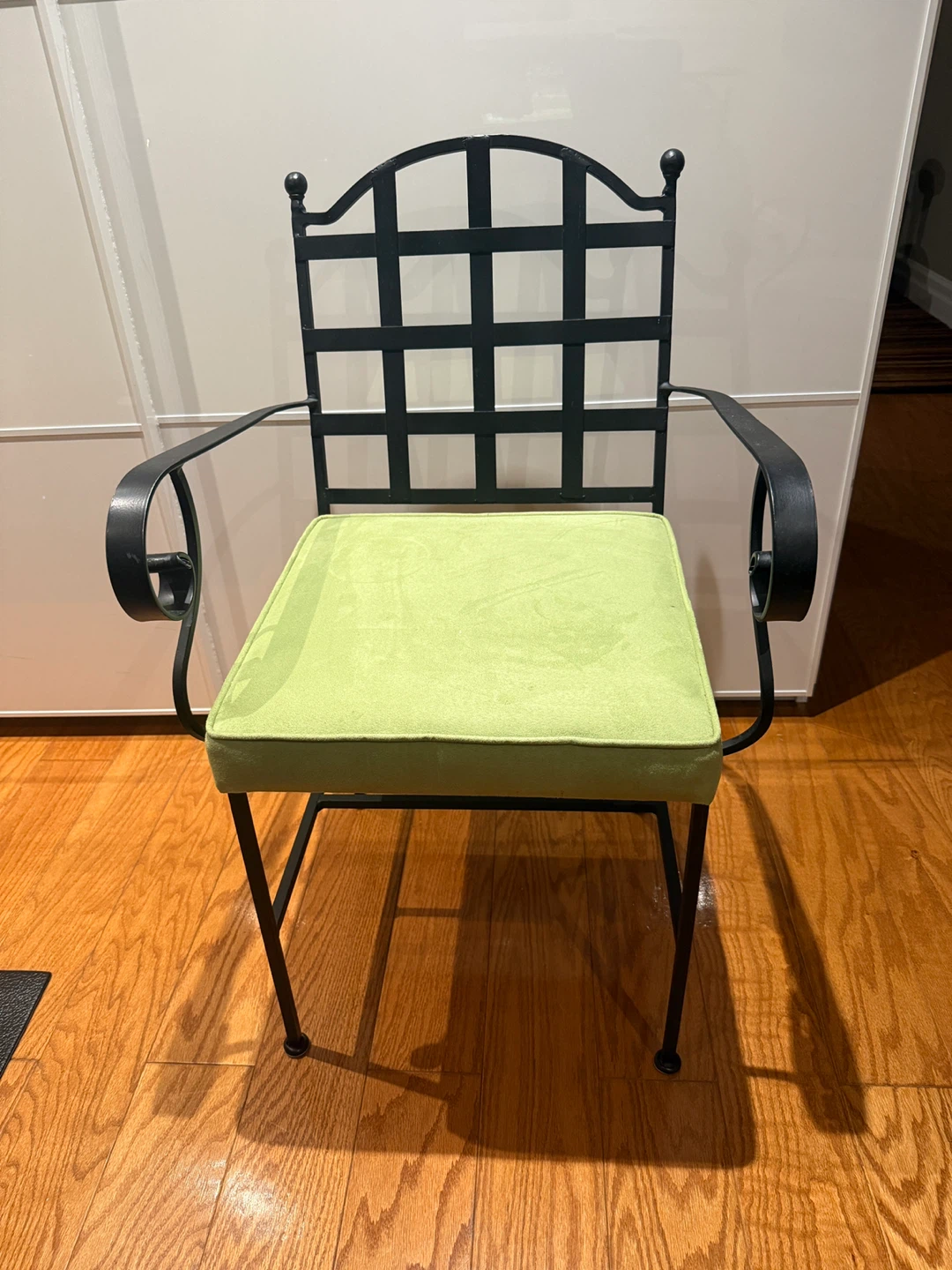 Wrought iron dining set with glass top table and 4 chairs - photo 4