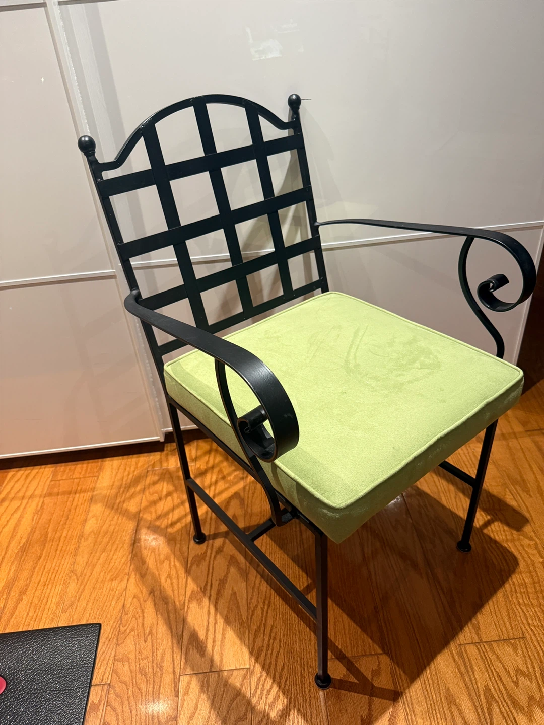 Wrought iron dining set with glass top table and 4 chairs - photo 5
