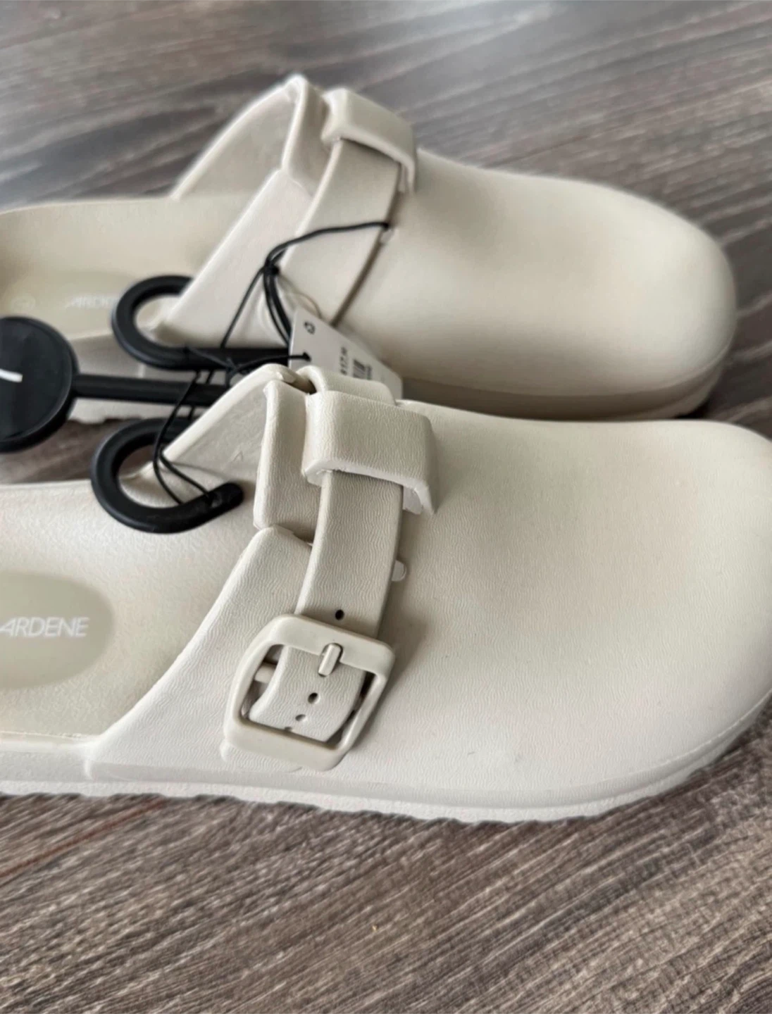 New Clogs Size 7 - photo 2