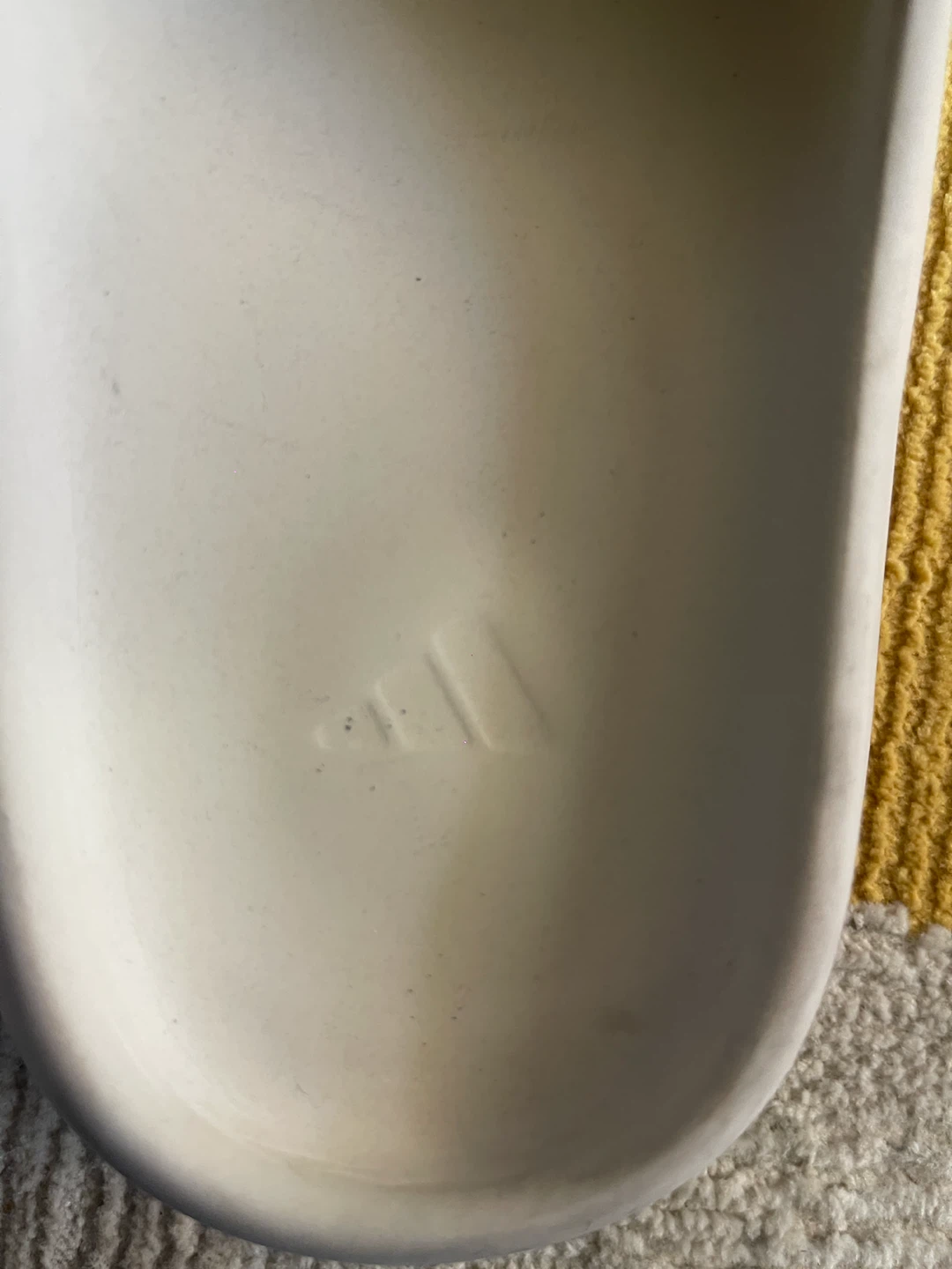 Adidas Yeezy Slides - photo 3