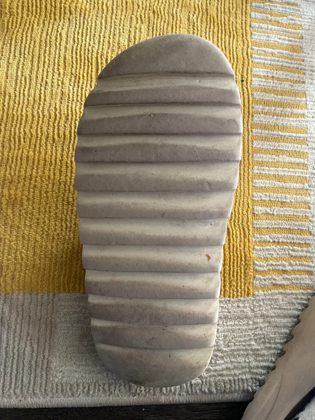 Adidas Yeezy Slides - photo 4
