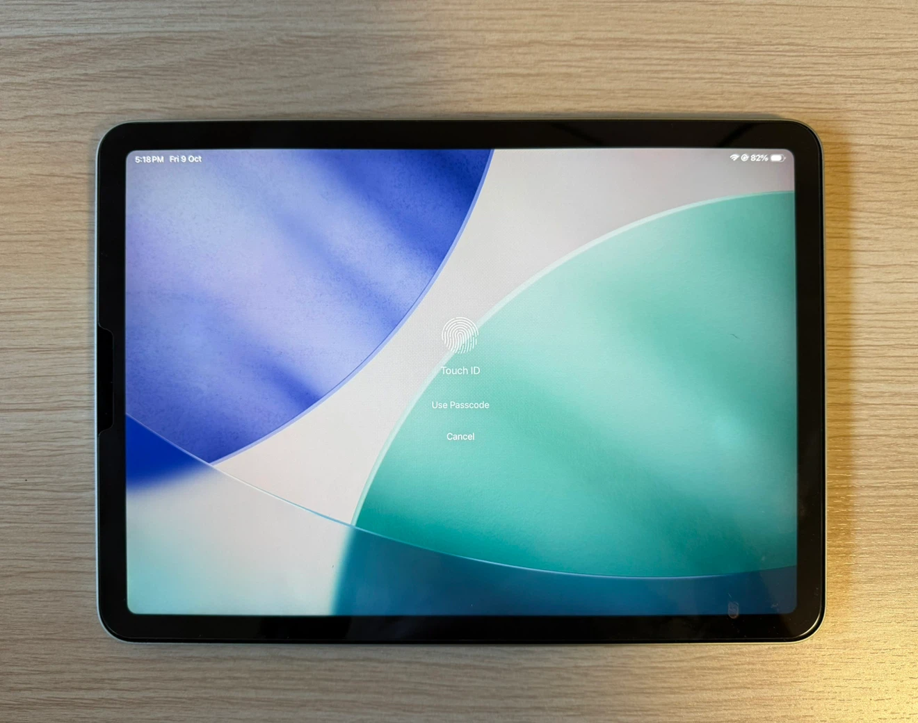 iPad Air 4 (64GB, Green, Wi-Fi) – Excellent Condition