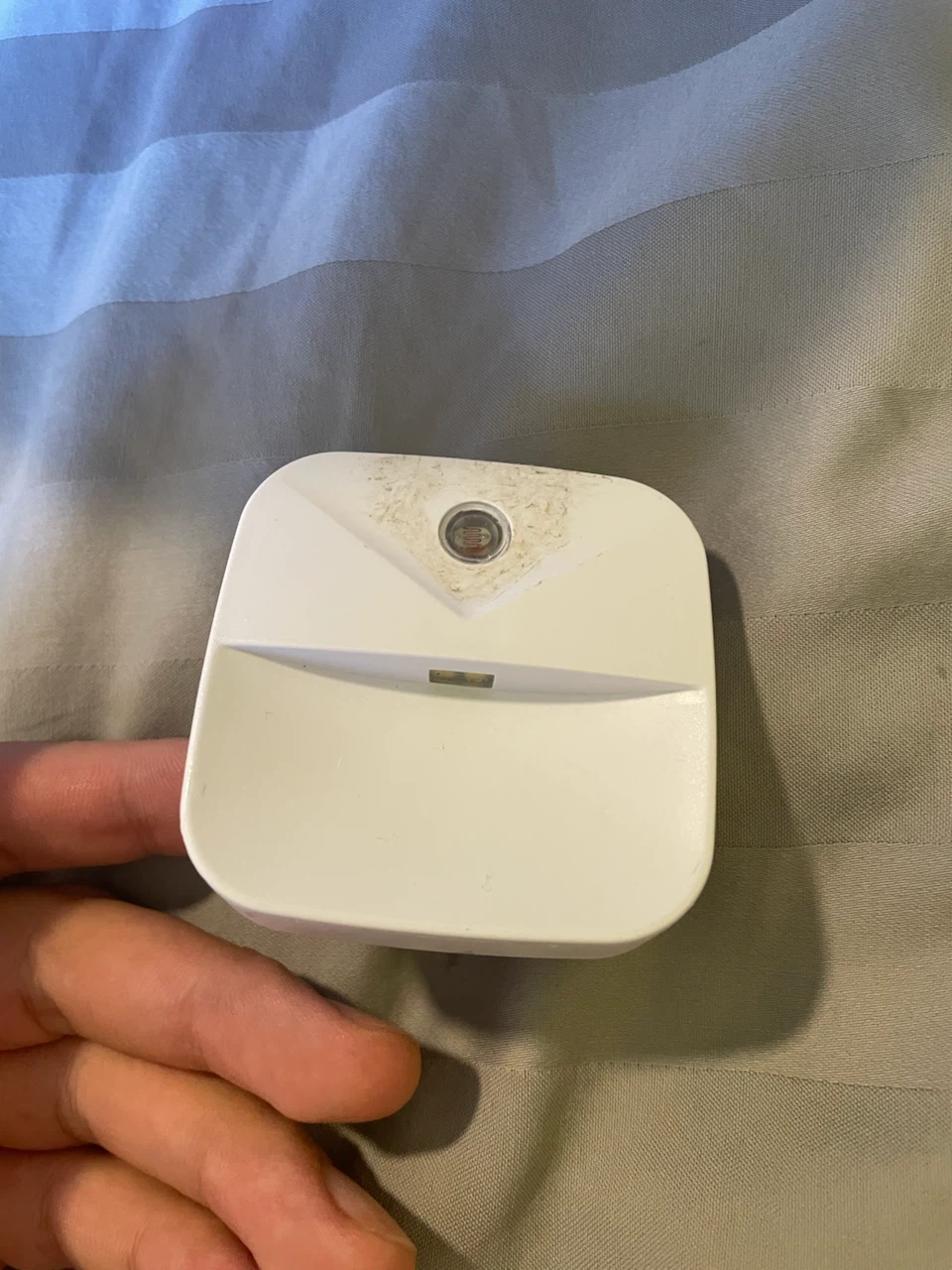 Automatic Light Sensor Night Light – Downward Facing