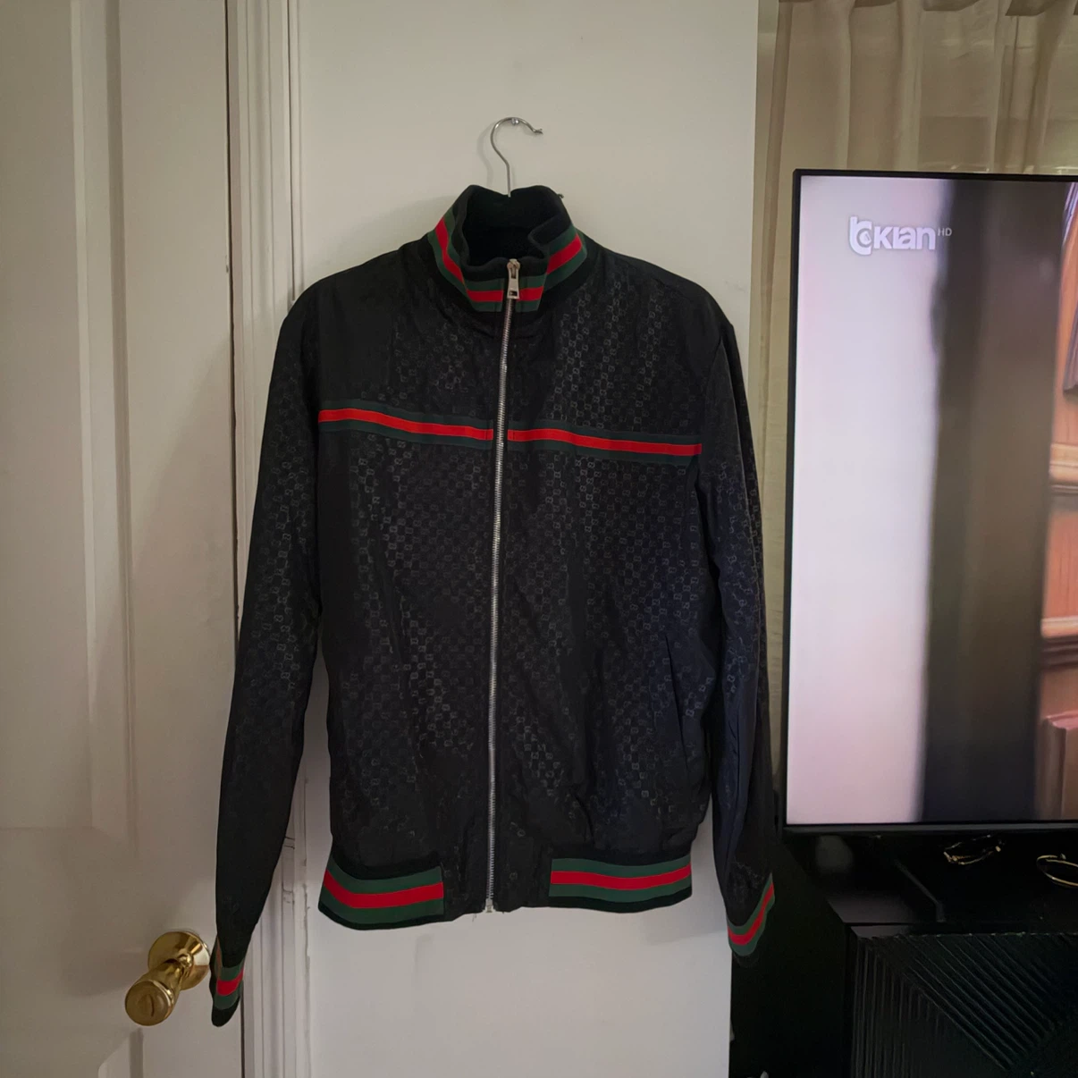 Gucci Black Logo Bomber Jacket - photo 5