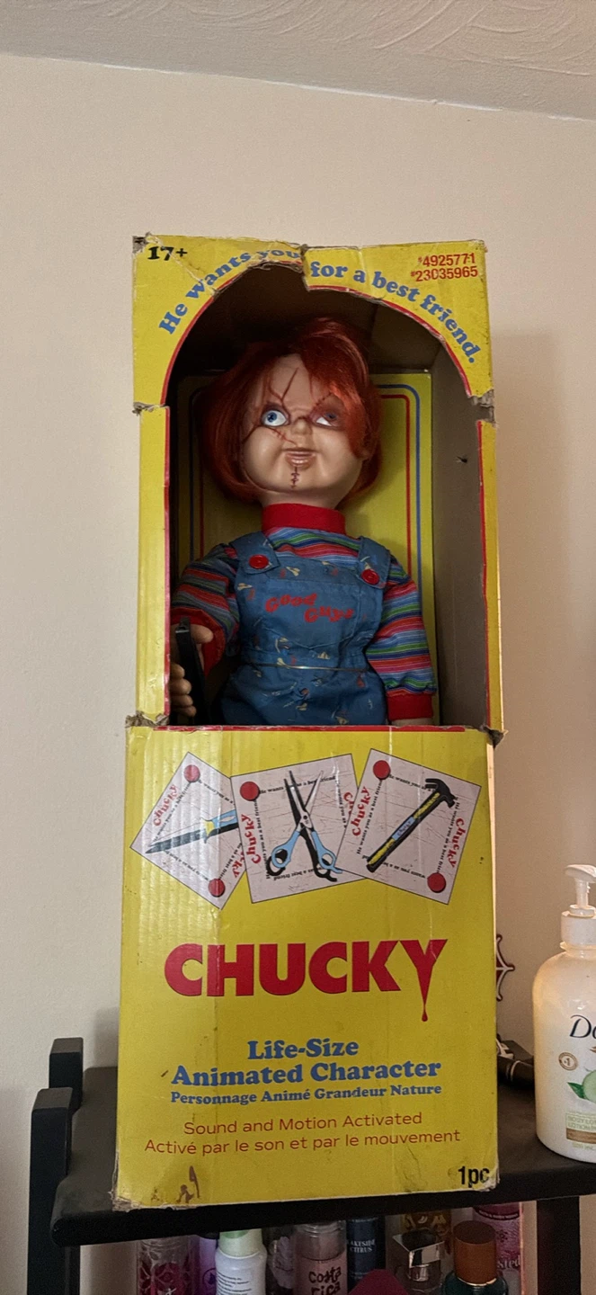 Chucky Life-Size Animated Character
