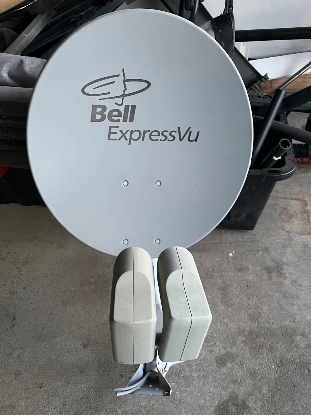 Bell ExpressVu Satellite Dish - photo 2