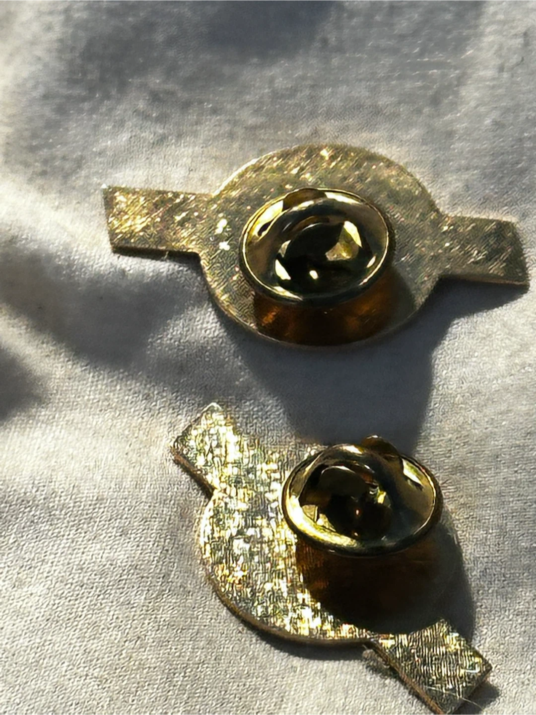1990s corporate kfc pins - photo 2