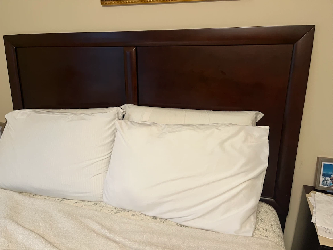 ( Storage box bed)Dark Wood Bed with Two nightstand table