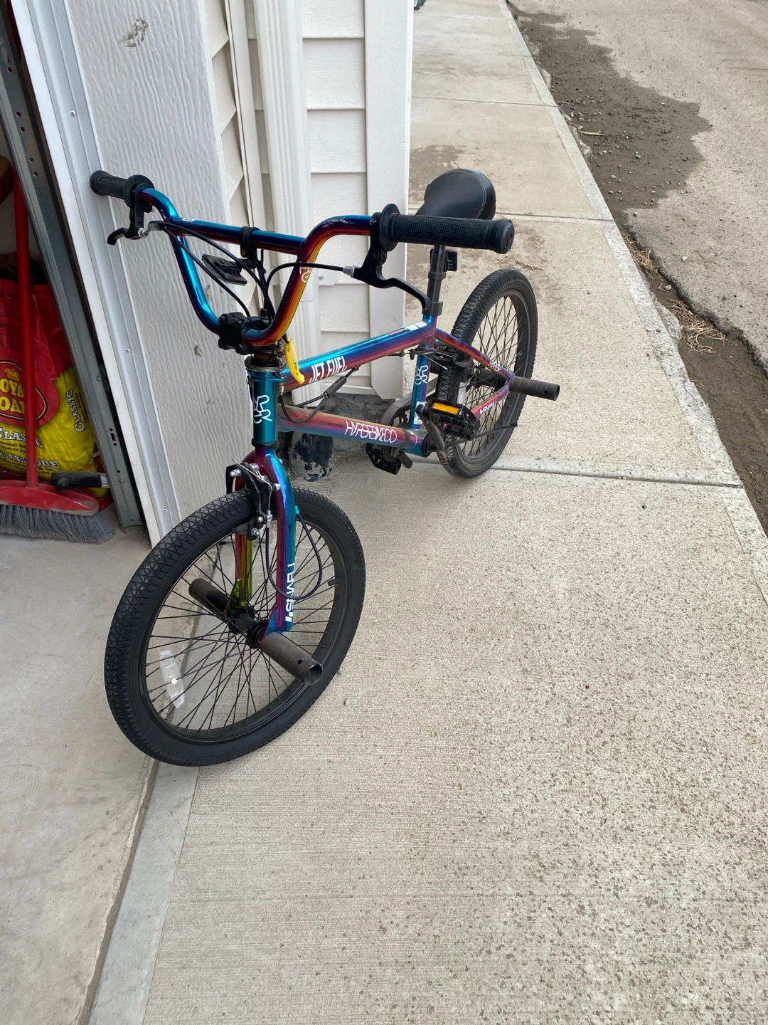 Hyper Jet Fuel BMX Bike