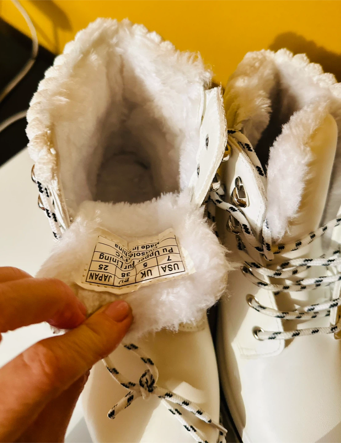 White Faux Fur Lined Lace-Up Boots - photo 3