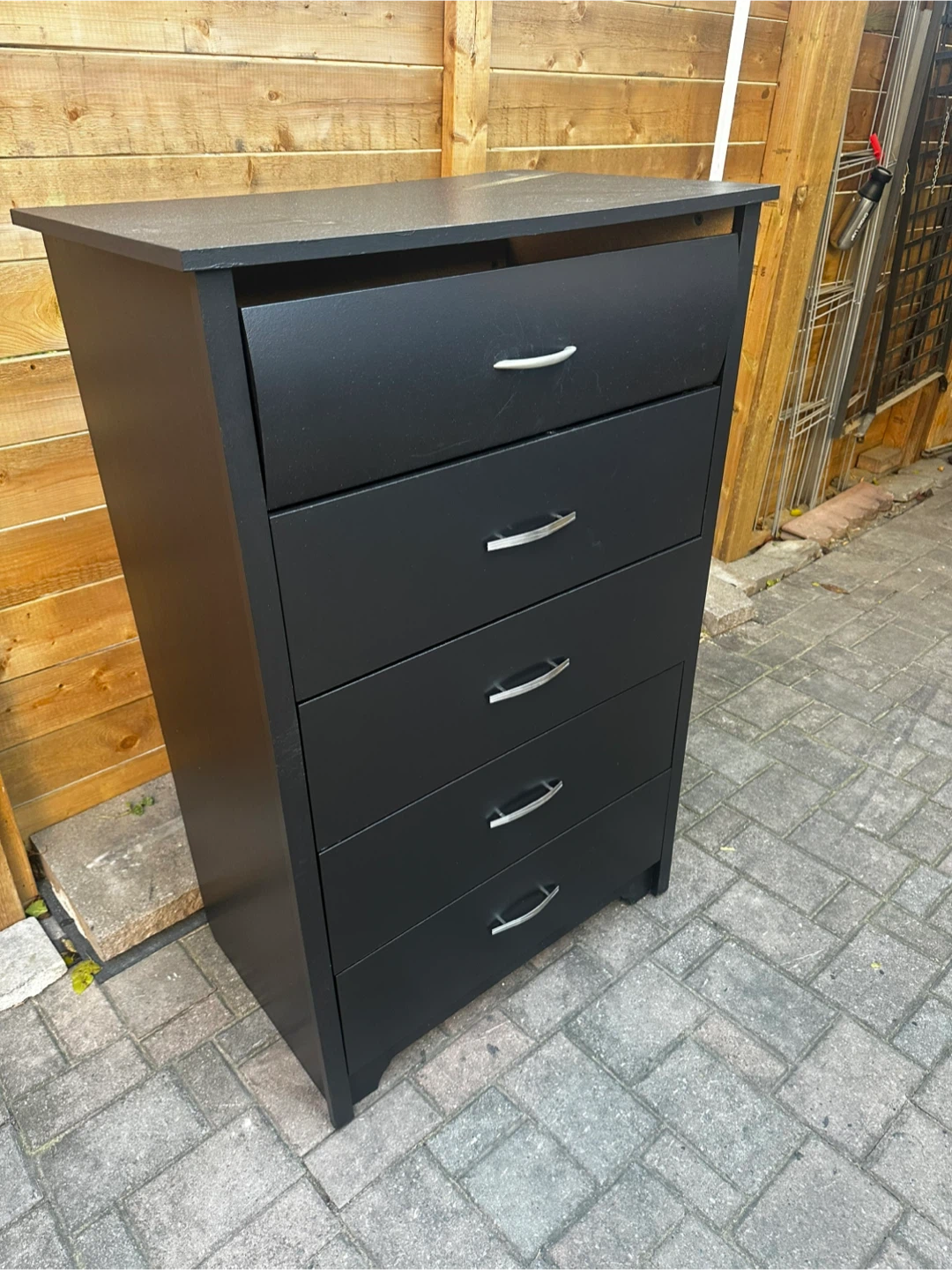 🪑 Black 5‑Drawer Dresser – Good Condition - photo 2