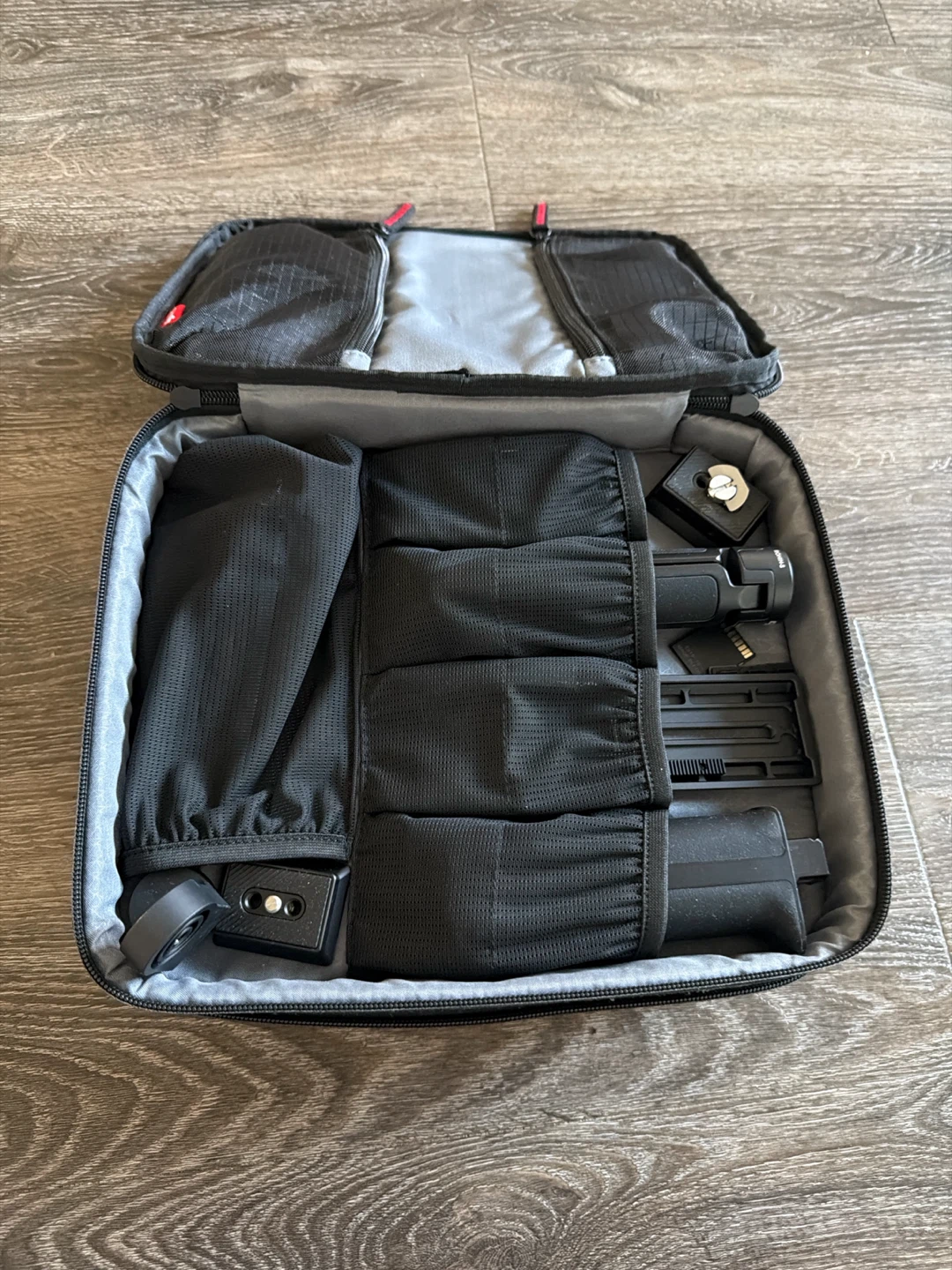 DJI Ronin RS 2 Gimbal – Excellent Condition – Complete Box - photo 3